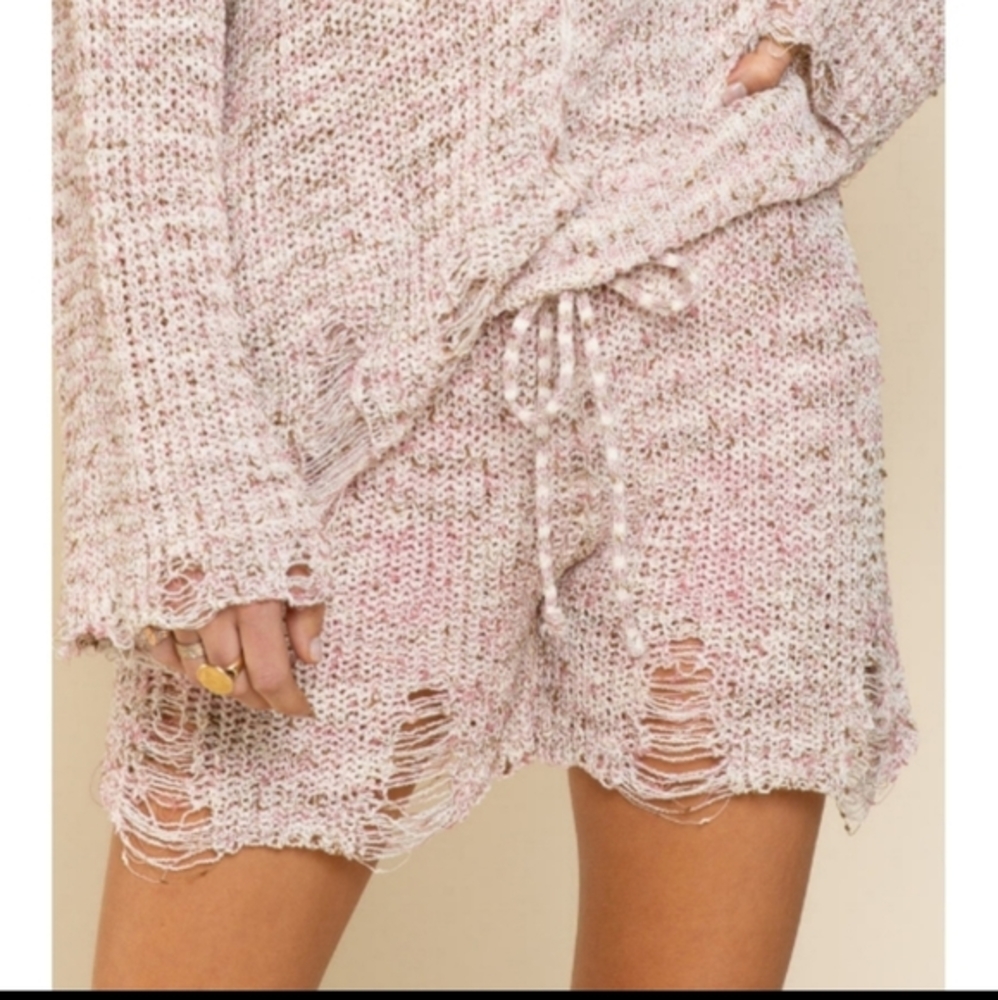 NWOT POL Distressed shorts elastic & drawstring L